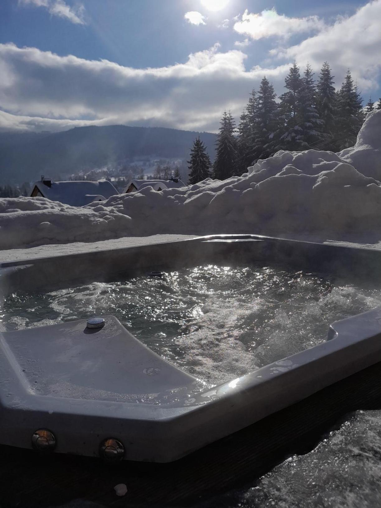 הוילה Zawoja Nad Korona Z Jacuzzi מראה חיצוני תמונה